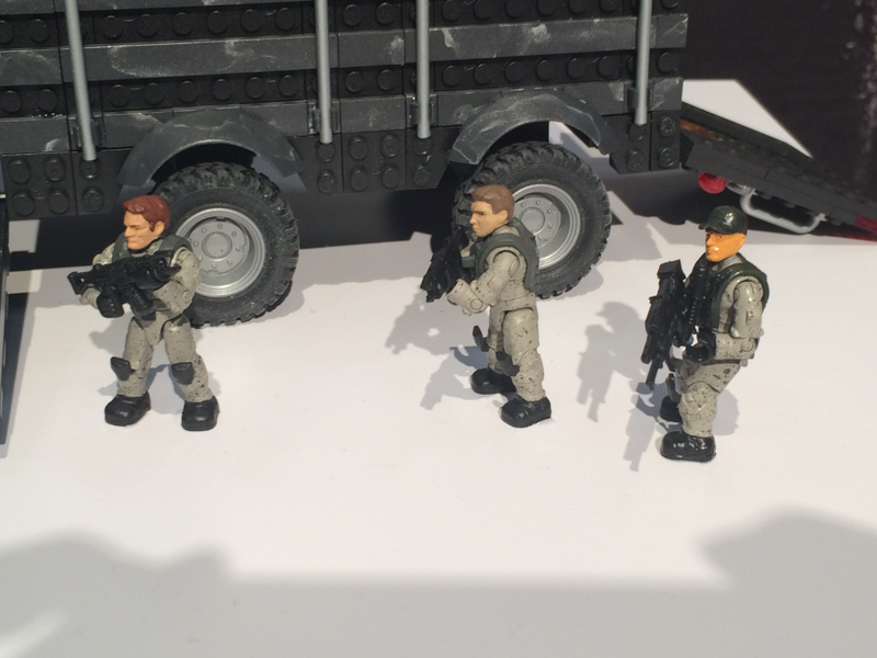 Illustration for article titled Terminator Genisys Toys Reveal The Terminator's Time Machine